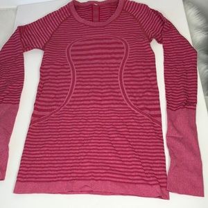 Lululemon swiftly tech striped top size 4